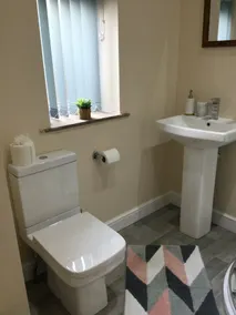 NEW Sleeps 8 or 10, Peak District, Nr Buxton  - Image 2