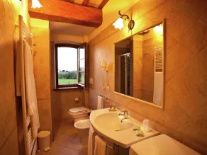 Villa in Cannara with Pool near Assisi - Image 3