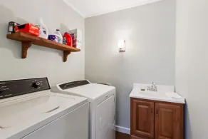 Elmore Meadows: 3 br, peaceful country setting, wood stove, a/c, firepit! - Image 4