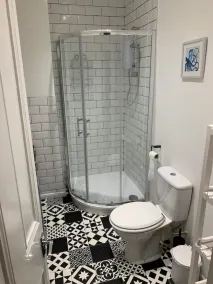Charming Terraced House in Central Hoylake - Image 4
