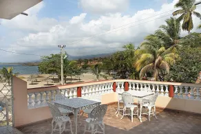 Hostal La Playita - Image 5