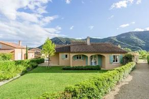 Villa de luxe en Ardèche | Villa Lavande | 2 chambres | Piscine privée | Parfait pour les familles - Image 5