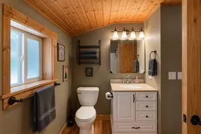 West Haus Escape 3 Bedroom Home by NW Comfy Cabins by RedAwning - Image 4