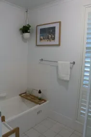 150m to beach large Family or Couples Beach House with views - Image 4