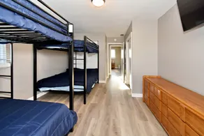 2 Bedroom, 1 Bath, Upper level, Sleeps 8, Boat Well Included, Near Boat Launch - Image 5