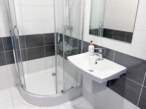 Astral - private rooms close to Airport & PTAK EXPO - Image 5