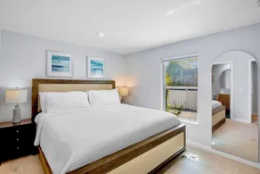 Updated Home with Heated Pool and Grill! 1 Minute Walk to Beach! - Image 4