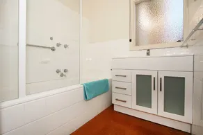 Lisson Holiday Rental - Image 3