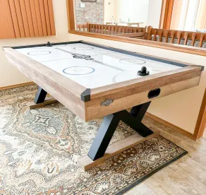 Beautiful Lakefront House with Private Dock, Secluded, Air Hockey - Image 2