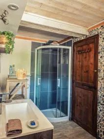 Air-Conditioned Catalan House - Intimate Garden & Heated Pool - 15 km from Argelès - Image 3