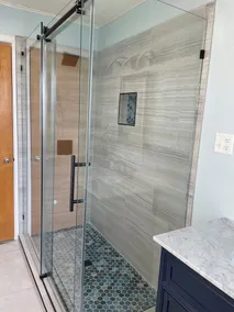Quiet single-level fully furnished house - Image 4