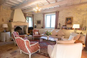 Hervorragendes komfortables Bauernhaus in einem kleinen Dorf vor den Toren von Uzès - Image 5