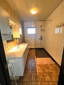 Hlíðarból Guesthouse - Image 2