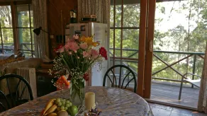 Nutley Cottage- bliss among the gum trees - Image 5