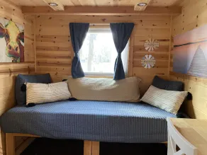 Relaxing Lakefront Farm Tiny Home - Image 4