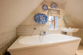 Church Farm Lodge - Image 2