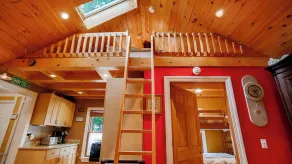 Honeoye Haven: Family Retreat on Honeoye Lake - Image 2