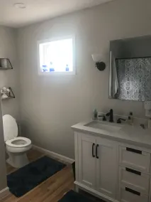 Relax near Lake Murray in our spacious 3-bedroom retreat - Image 4