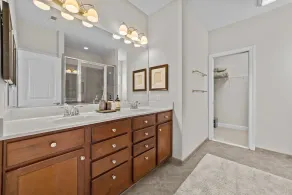 Waterfront Oasis! Ready to Make a Splash? - Image 3