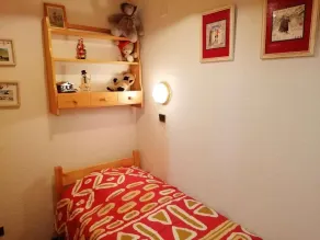 1st floor, view ski slopes, balcony, parking, tv, 40m², Le Grand Bornand - Image 5