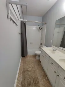 Master Suite with King Bed + Pro Range Top - Image 5