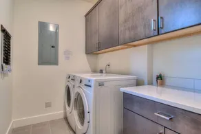 Family Friendly, Pet Friendly, AC, pool table, sharc passes for 2026 and Private Hot Tub! - Image 2