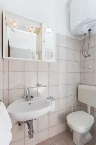 Lejlighed & værelser Villa Katarina - Dobbeltværelse med fælles balkon 3 - Image 3