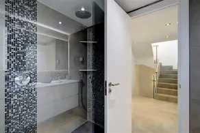 Casa Luna by Finest Rentals - Image 4