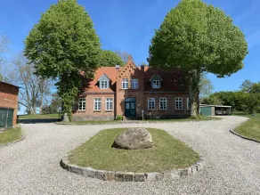modern apartment in the old farmhouse 1.5km from Neuklostersee - Image 4