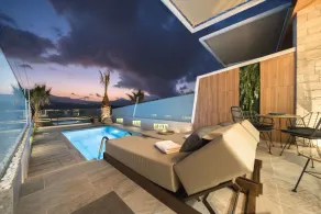 Oleas Suite Venus & Private Pool - Image 4