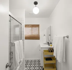 Central Phx Kid/Pet friendly home next to Banner Hospital & Historic Coronado - Image 5