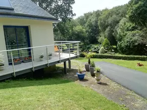 10 mins from the beach and on the banks of a river, Country property - Image 5