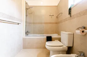 Four Bedroom Villa with private pool Oasis Parque AT09 - Image 5