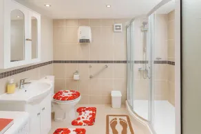 Newly Renovated 2 Bed Ground Floor Flat In Haskovo - Image 3