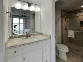 Silver Beach 601 - Image 4