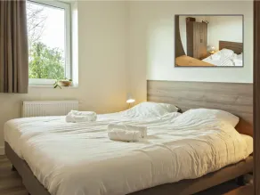 Spacious Water Apartment with Terrace & BBQ Garden in Offingawier - Image 5