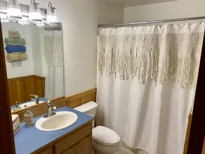 Waterfront sunset cabin - 2 bedrooms + sleeping loft - Image 2