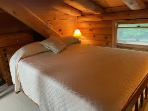 \"Dam Right\" Off-Grid / Solar powered Log Cabin with DIRECT Trail Access - Image 4