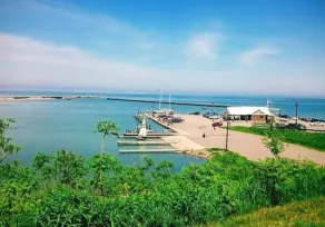 LAKEFRONT PRIVACY ON SUNSET COVE - Image 4