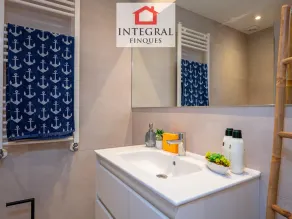 Modern Seaside Apartment, Sant Antoni - Image 3