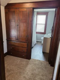 House with 2 separate living areas - Image 3
