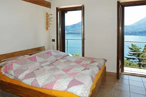 Vacation home Camelia with fantastic views over Lake Maggiore (IT) - Image 5