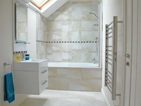 A beautifully finished, light and airy barn conversion where pets go free. - Image 2