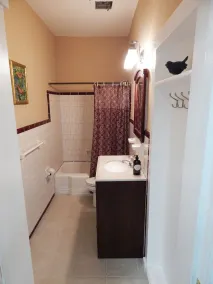 Riverfront Loft Apt A - Image 2