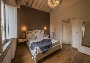 CHARMING VILLA IN THE HEART OF CHIANTI - Image 4