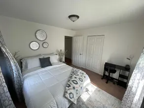 Charming Ranch in Quiet Neighborhood - Image 4