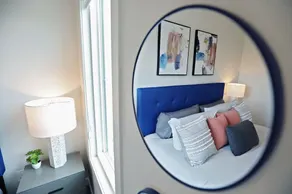 Stylish Home with AC 3 King Beds Garage Disney - Image 4