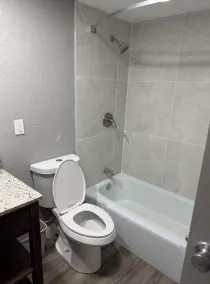 Fieldstone Apartments & Studios  - Image 3