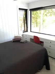Recién renovado, modernizado, Water's Edge Cottage. - Image 5