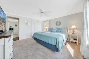 Lake Point Retreat - Lakefront Home with Hot Tub, Fire pit & Game room - Image 5